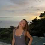VC - @veronicacostelloo - Instagram