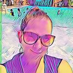 Veronica Costello - @plussize.veronica - Instagram
