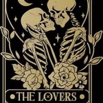 Veronica Damon - @lovely_tarotreadings - Instagram