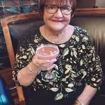 Veronica Dutton - Facebook