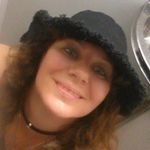 Veronica Dimmock - @veronica.farley.756 - Instagram