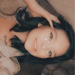 Vronica Gilliland - @k.vivinica - Instagram