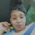 Veronica Gravely - @_ladijuana - Instagram