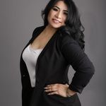 Veronica Guerrero - @veronicacsellsviphomes - Instagram