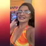 Veronica Harrison 🌻 - @veronica_the_notary - Instagram