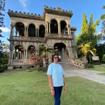 Veronica Hong - Facebook
