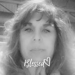 Veronica Howell - @veronica.howell.12 - Instagram
