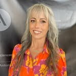 Veronica Latham-Emerson - @touchoftexasbeautyby_ronnie - Instagram