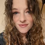 Veronica Lunsford - @v_turkeyllama - Instagram
