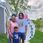 Veronica McCurdy - @pug4life30 - Instagram