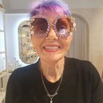 Veronica Meek - @meekv60 - Instagram