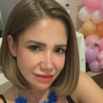 Veronica Nevarez - @veroneva10 - Instagram