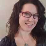 Veronica Perrin - @sillyronnie.v - Instagram