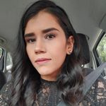 Veronica Piñon - @vero.piba - Instagram