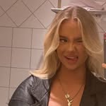 @veron_icariddle - Instagram