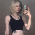 @veronica._.riddle - Instagram