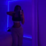 @veronica._riddle - Instagram