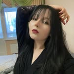 Veronica Root - @pollyciya - Instagram