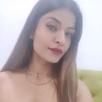 Veronica Smith - @chainikasharma - Instagram