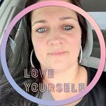 Veronica Stout - @noscrbs - Instagram