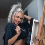 Veronica Street - @veronica__.street - Instagram