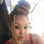 Veronica Telles - @launica_queen - Instagram