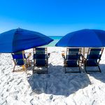 Veronica Turowski - @smokefreebeach - Instagram