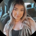veronica valadez - @veronicaavaladez - Instagram