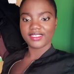 Halimat Taiye - @vetahally - Instagram