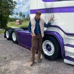 Karl Erik Victor - @crownvicke - Instagram