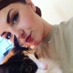 Victoria Jones - @vicjones.20 - Instagram