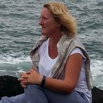 Vicki Anton - @vickianton_68 - Instagram