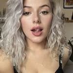 Vicki Bey - @vickiibey98 - Instagram