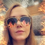 Vicki Buchanan - @vickibuchanan123 - Instagram