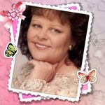 Vicki Burrell - @vicki.burrell.18 - Instagram