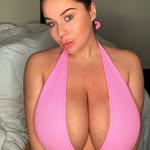 Vicki Casey - @vickixydw - Instagram