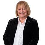 Vicki Coley - @vickicoleypropertybrokers - Instagram
