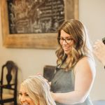 Vicki Colón - @color_me_blonde618 - Instagram