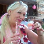 Vicki Curran - @curranvicki - Instagram