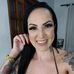 Dorris Vicky - Facebook