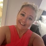 Vicki Elliott - @velliottbutterfly - Instagram