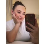 Vicki Elliott - @vick_elliott - Instagram