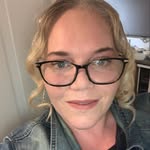 Vicki Gates - @v1ckil0u - Instagram
