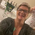 Vicki Gibson - @vickigibson147 - Instagram