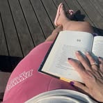 Vicky Grant - Facebook