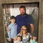 Victoria Hensley - Facebook
