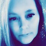 Vicki Hess - @vicki.hess.29 - Instagram