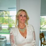 Vicki Bell Hirschkorn - @vicki.hirsch - Instagram