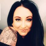 Vicki Hooper - @vicki.hooper.14 - Instagram