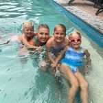 Vicki Howes - @vickijhowes - Instagram